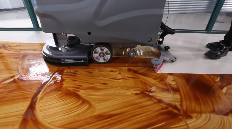 電池式洗地機和線式洗地機的區別