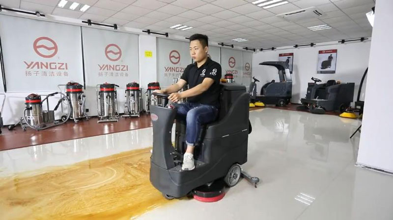 徹底清潔前的工業地板準備技巧