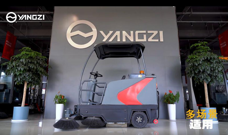 駕駛式掃地車(chē)都有哪些好處